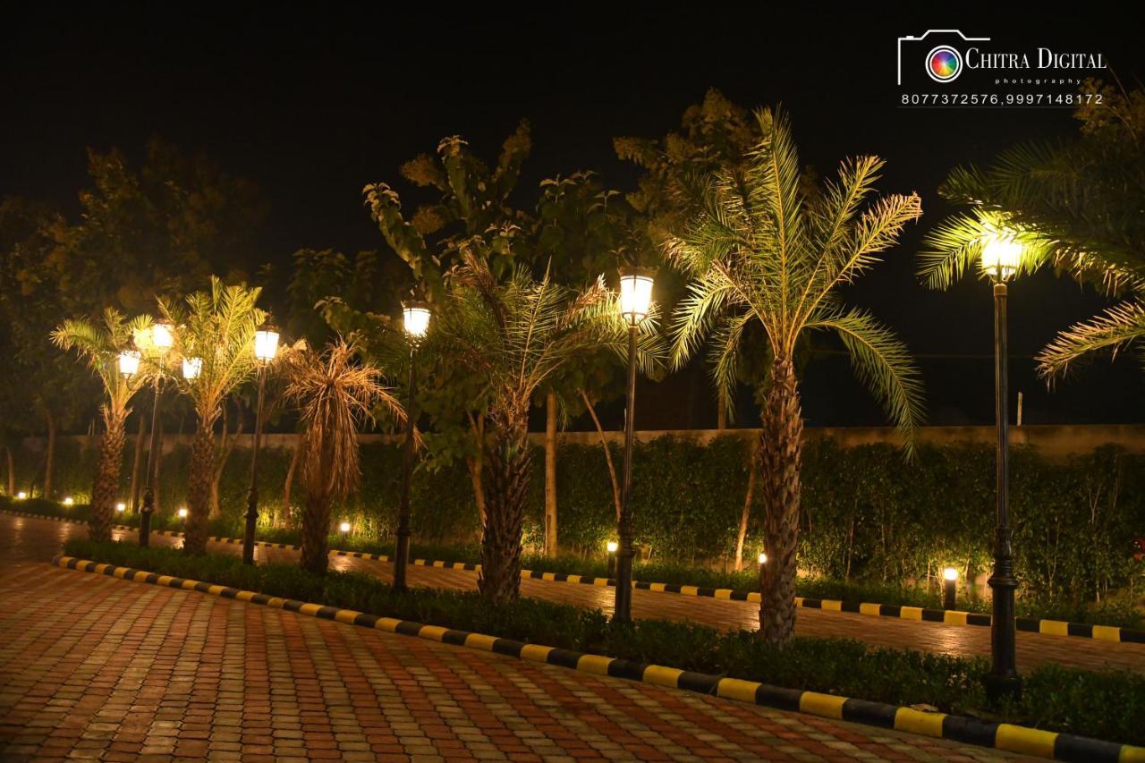 Hotel Abha Grand Alīgarh 외부 사진