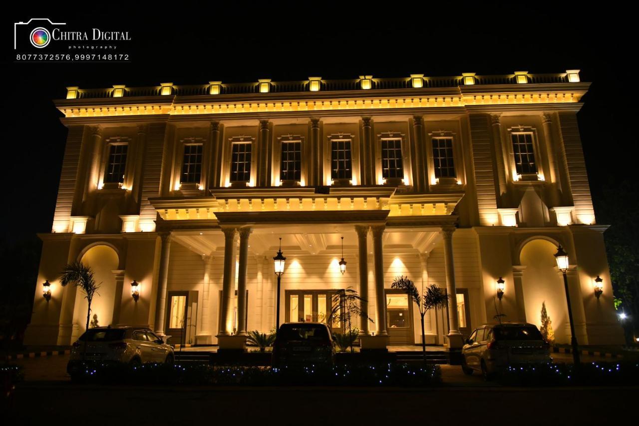 Hotel Abha Grand Alīgarh 외부 사진